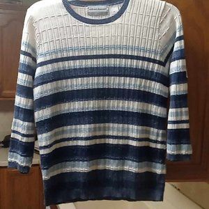 ALFRED DUNNER SWEATSHIRT  WOMENS SIZE PS